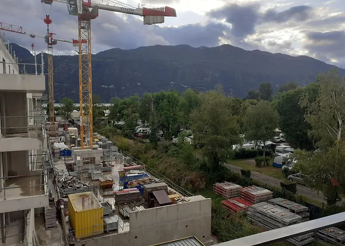 Les Picaillons - A 200m Du